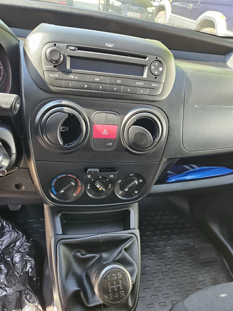 Fiat Qubo 1.3 M-Jet euro6, снимка 11 - Автомобили и джипове - 51847512