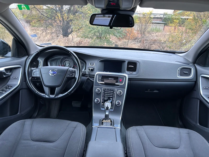 Volvo S60, снимка 14 - Автомобили и джипове - 52260191
