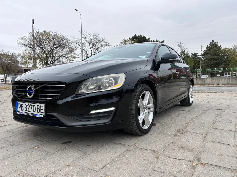 Volvo S60, снимка 4 - Автомобили и джипове - 52260191