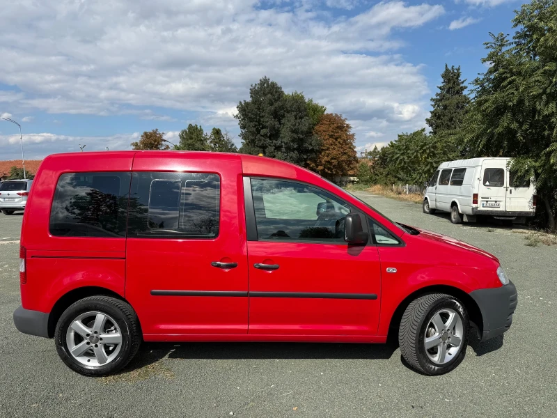 VW Caddy Life 1.6 102, снимка 3 - Автомобили и джипове - 51920091