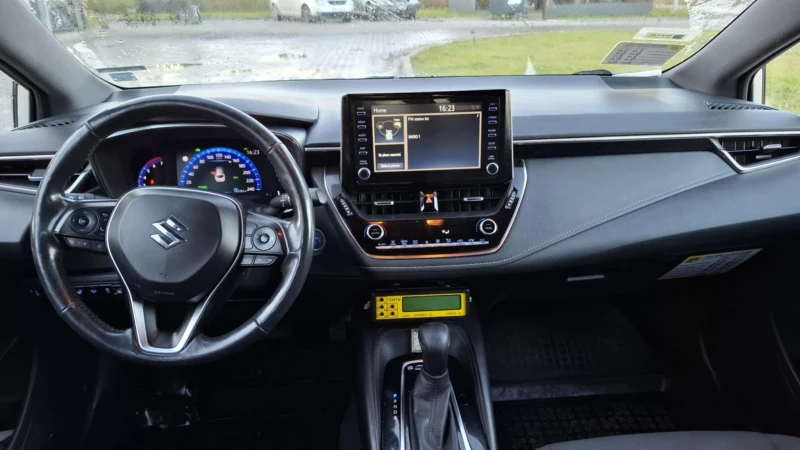 Suzuki Swace 1.8 HYBRID, снимка 10 - Автомобили и джипове - 52826362