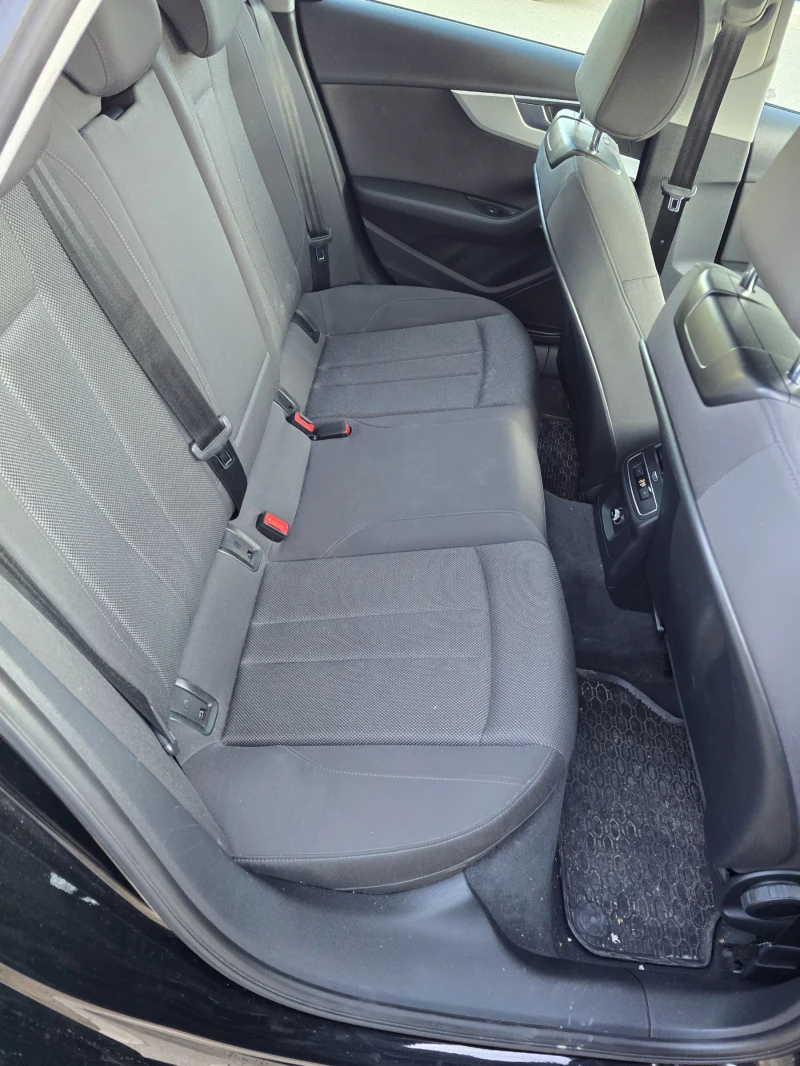 Audi A4, снимка 9 - Автомобили и джипове - 52858374