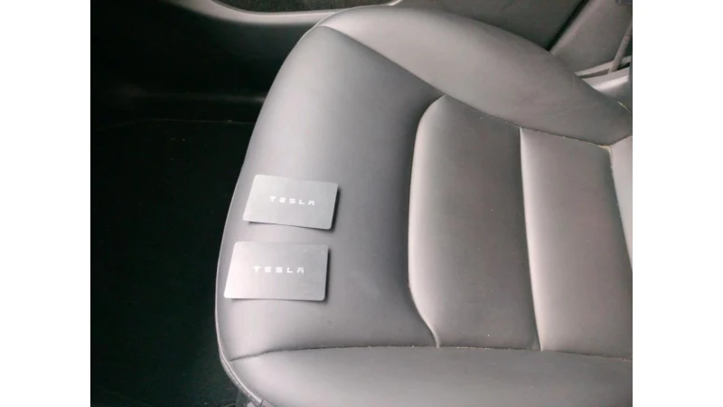 Tesla Model Y LONG RANGE DUAL MOTOR AWD очакван внос, снимка 10 - Автомобили и джипове - 53077636