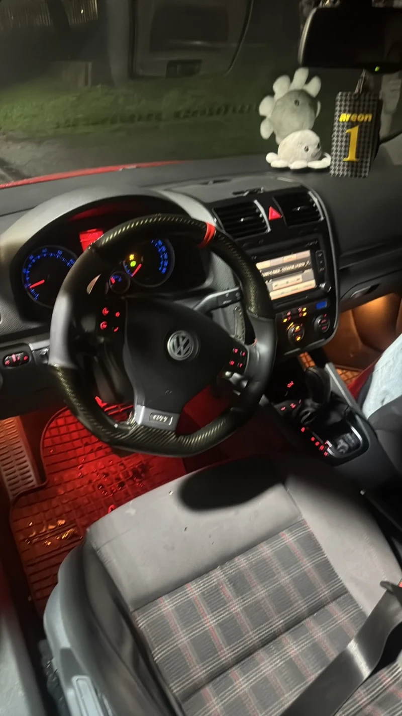 VW Golf, снимка 6 - Автомобили и джипове - 53078362