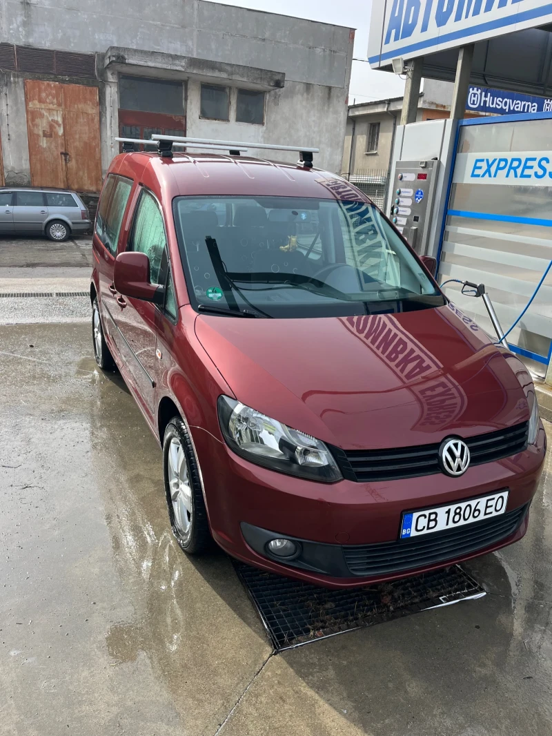 VW Caddy 1.6 ТДИ 105к.с, снимка 3 - Автомобили и джипове - 53420520