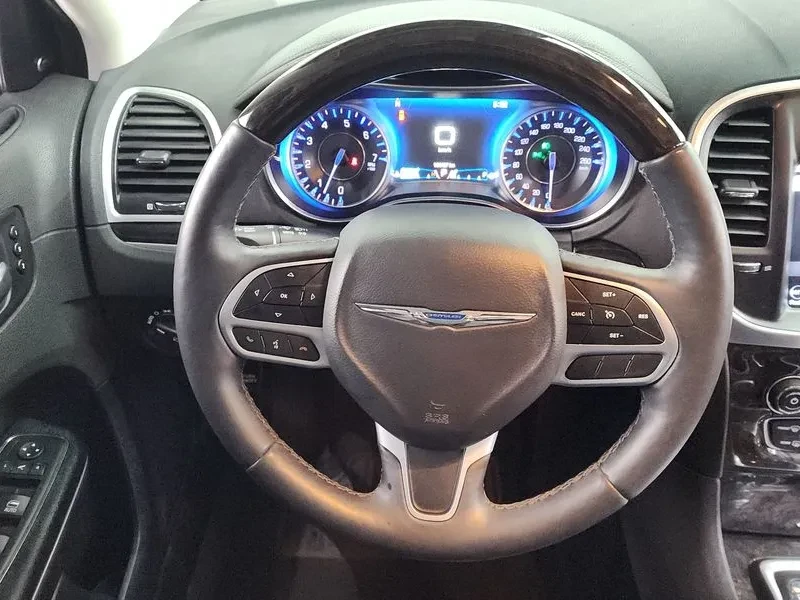 Chrysler 300c 3.6, снимка 13 - Автомобили и джипове - 55351685