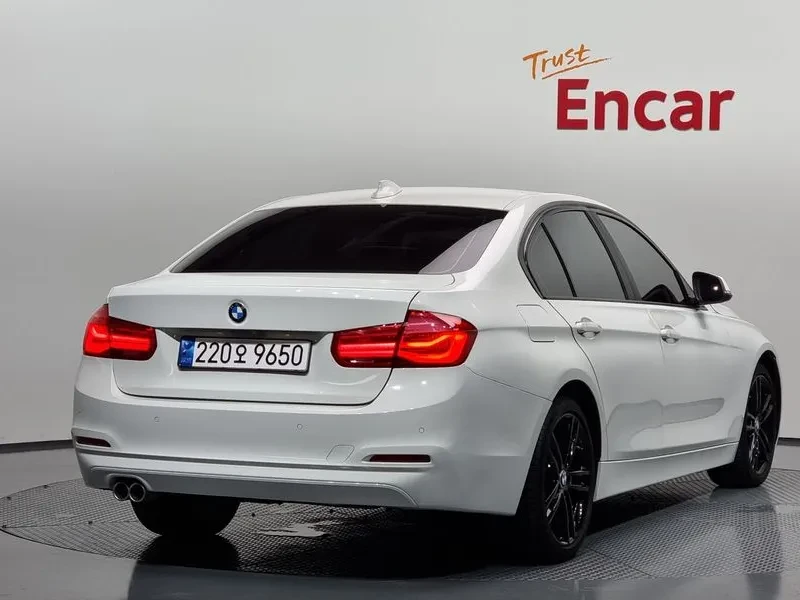 BMW 320 D, снимка 2 - Автомобили и джипове - 56699518