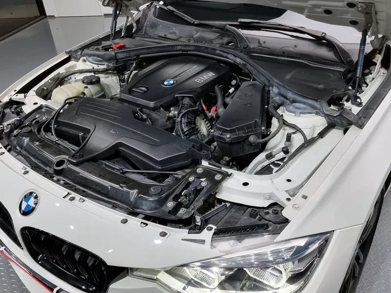 BMW 320 D, снимка 6 - Автомобили и джипове - 56699518