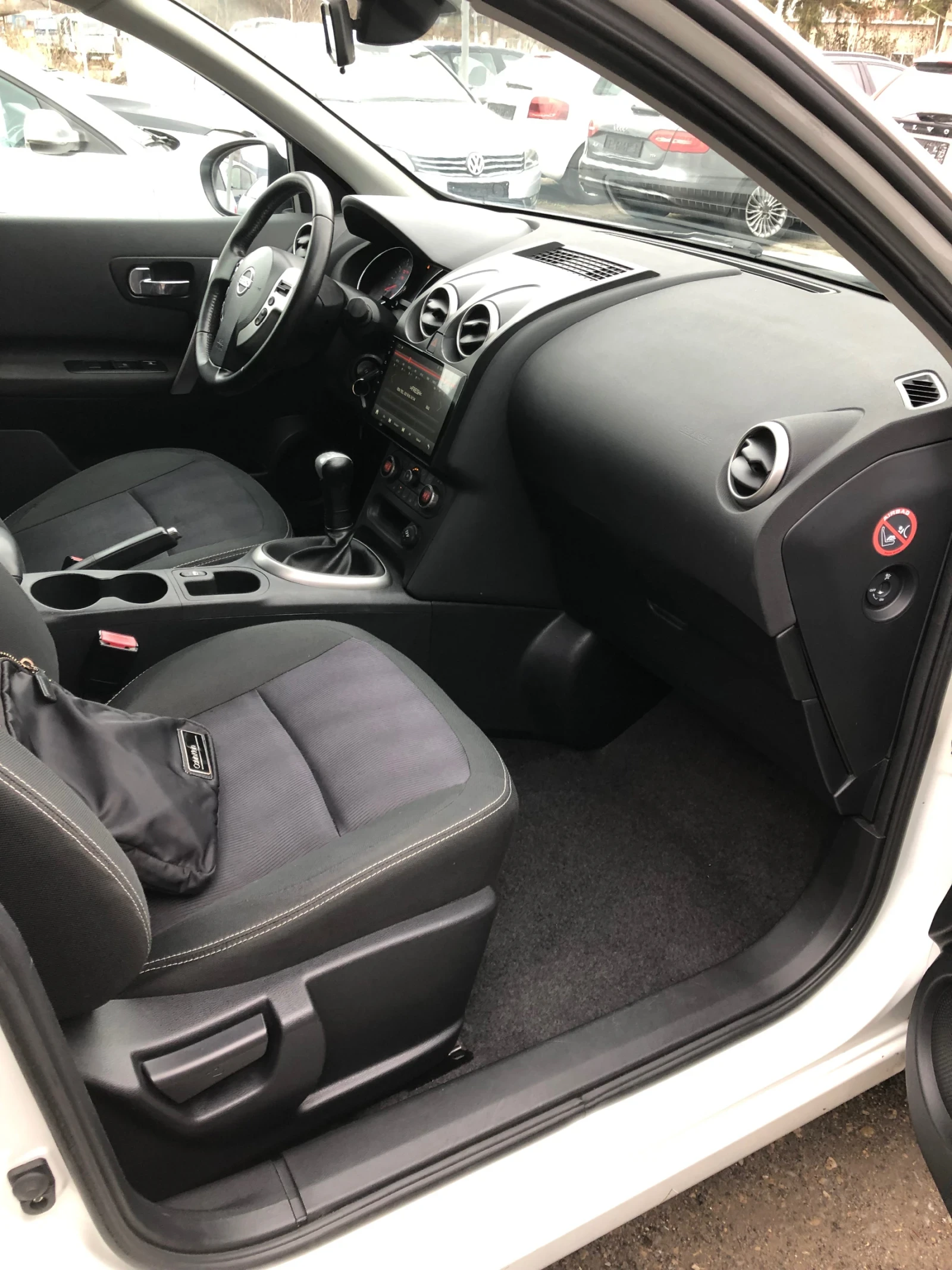 Nissan Juke 1.6i - изображение 5