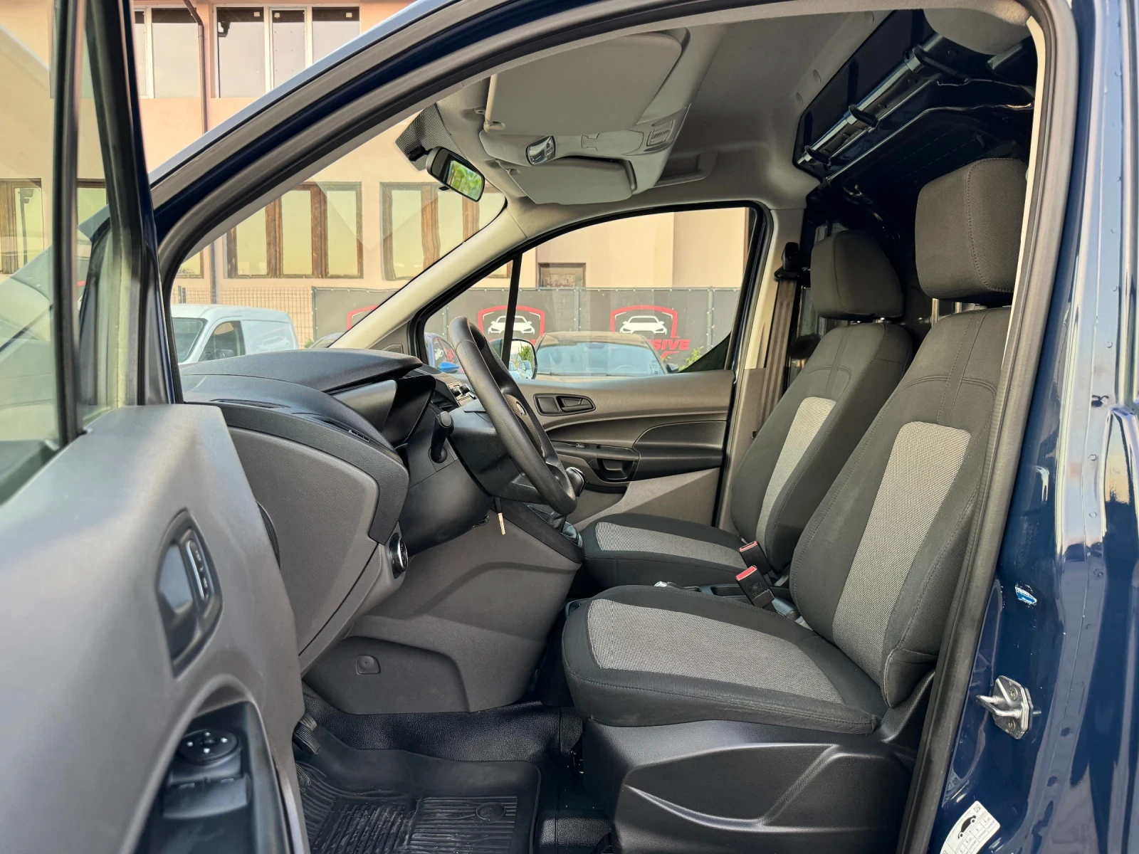 Ford Connect MAXXI 1.5TDCI EURO-6 - изображение 10