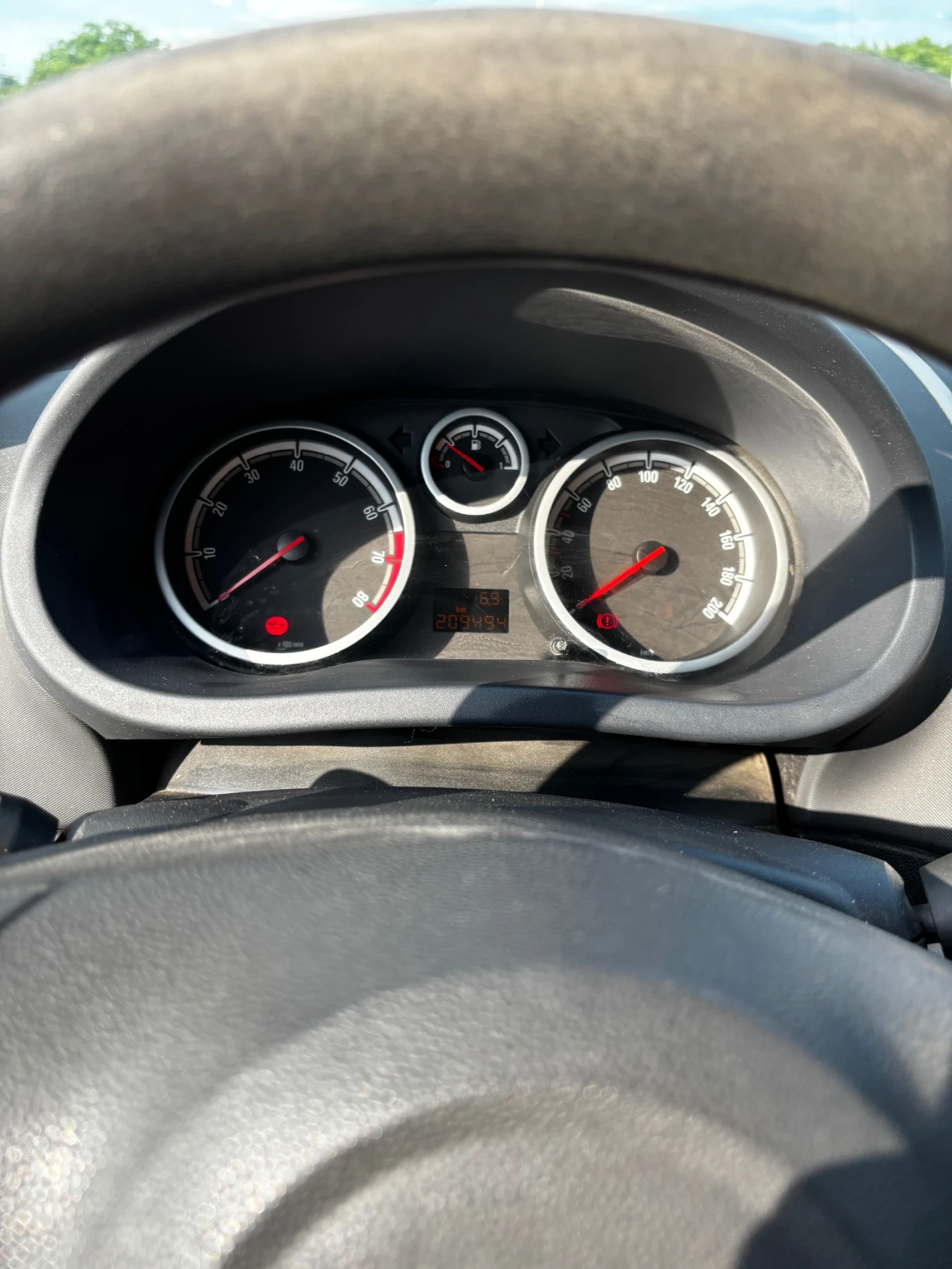 Opel Corsa  - изображение 4