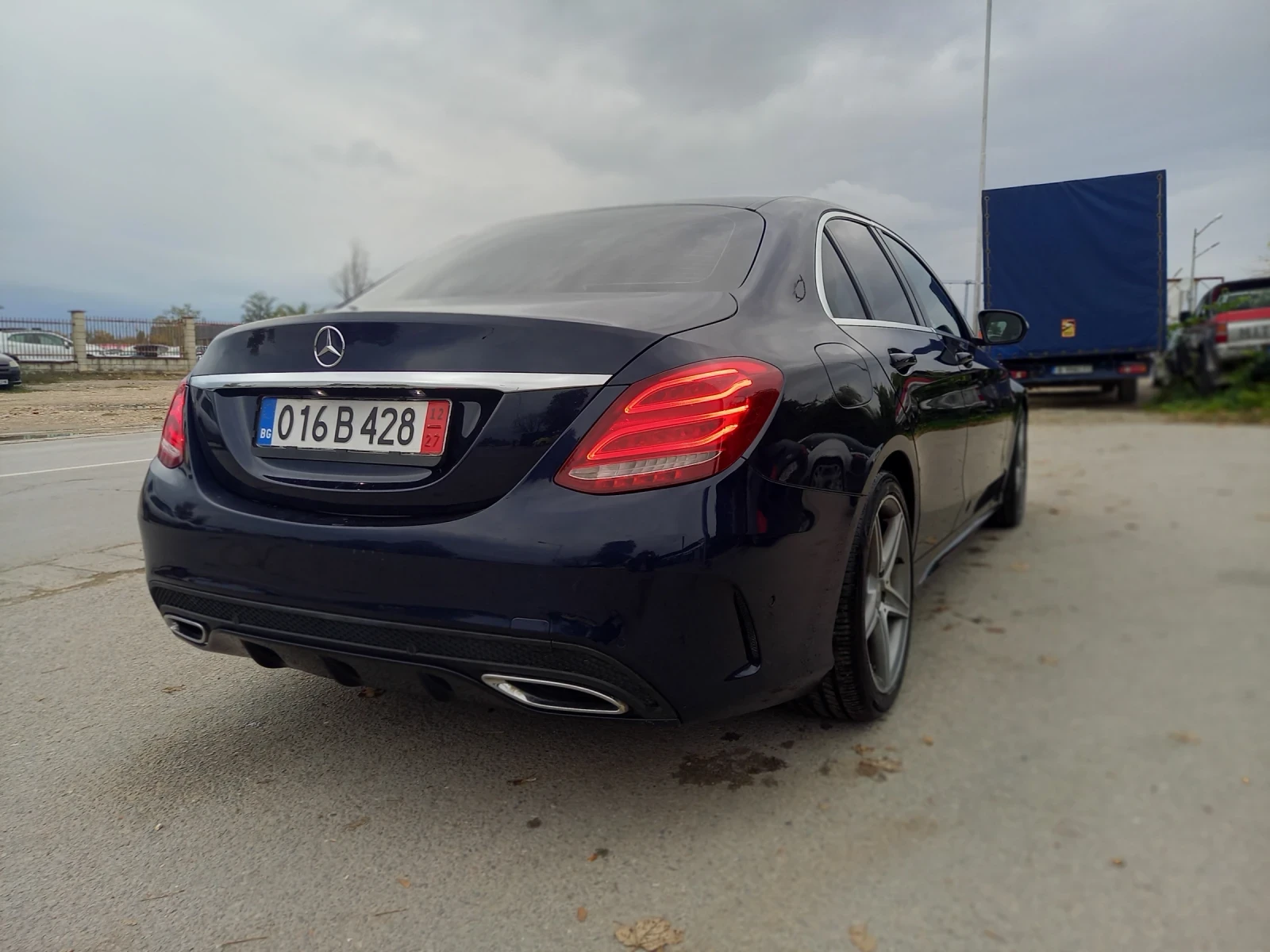 Mercedes-Benz C 220 2.2d KAMERA 360* AMG | Mobile.bg — изображение 4