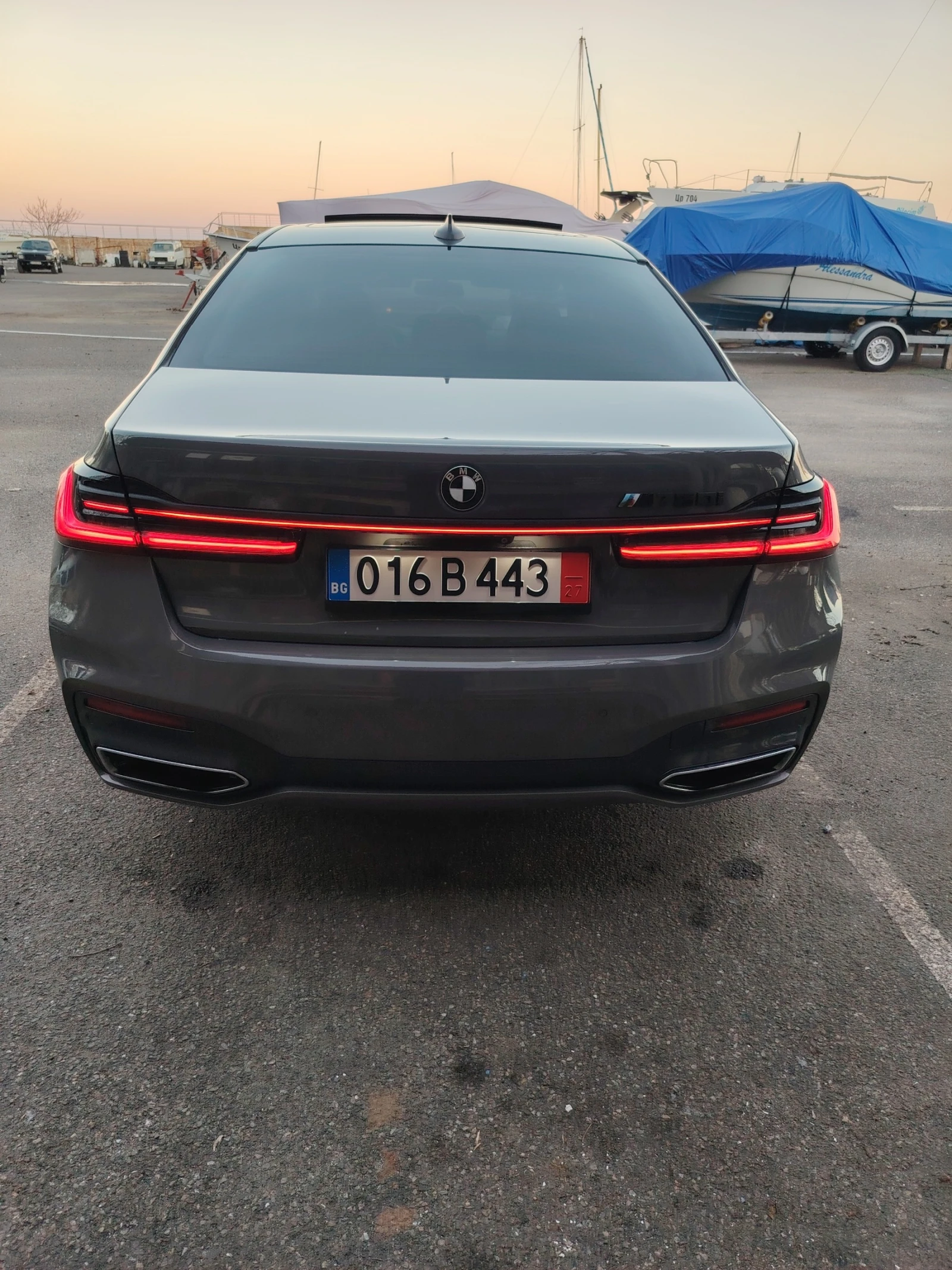 BMW 750 I L X-drive  - изображение 6