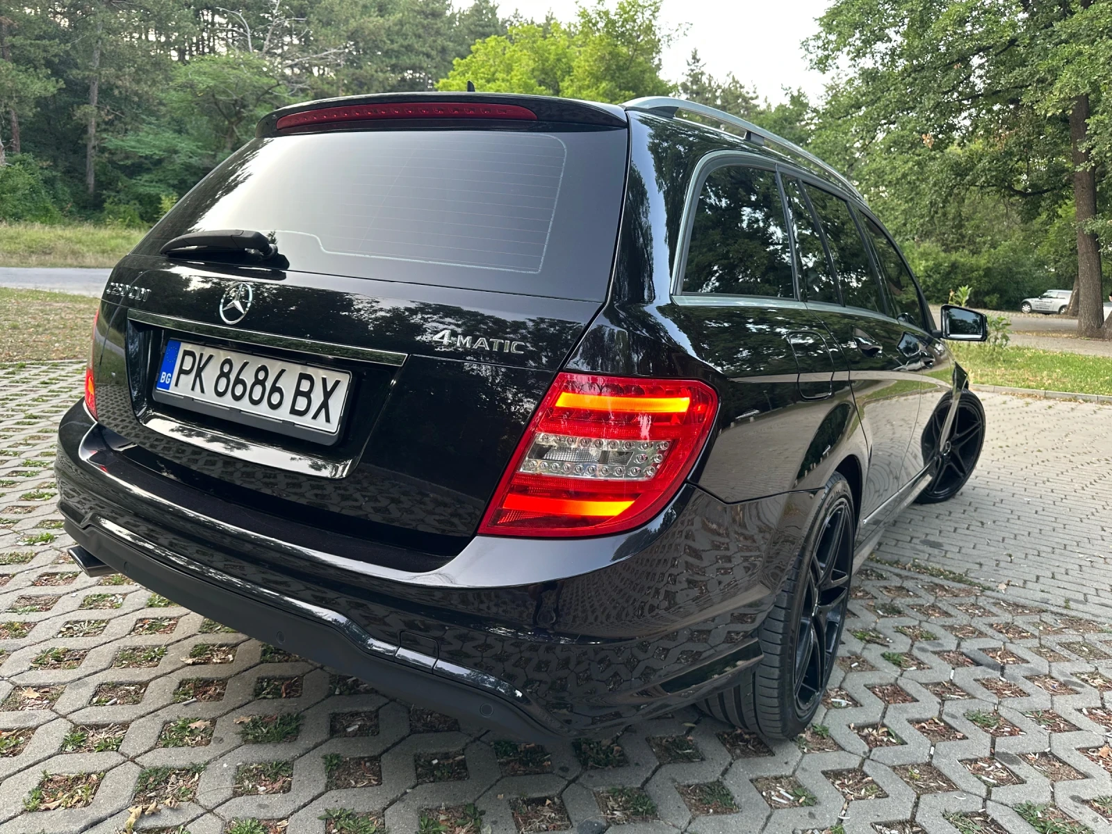 Mercedes-Benz C 250 CDI 4Matic AMG Line, снимка 6 - Автомобили и джипове - 53835975