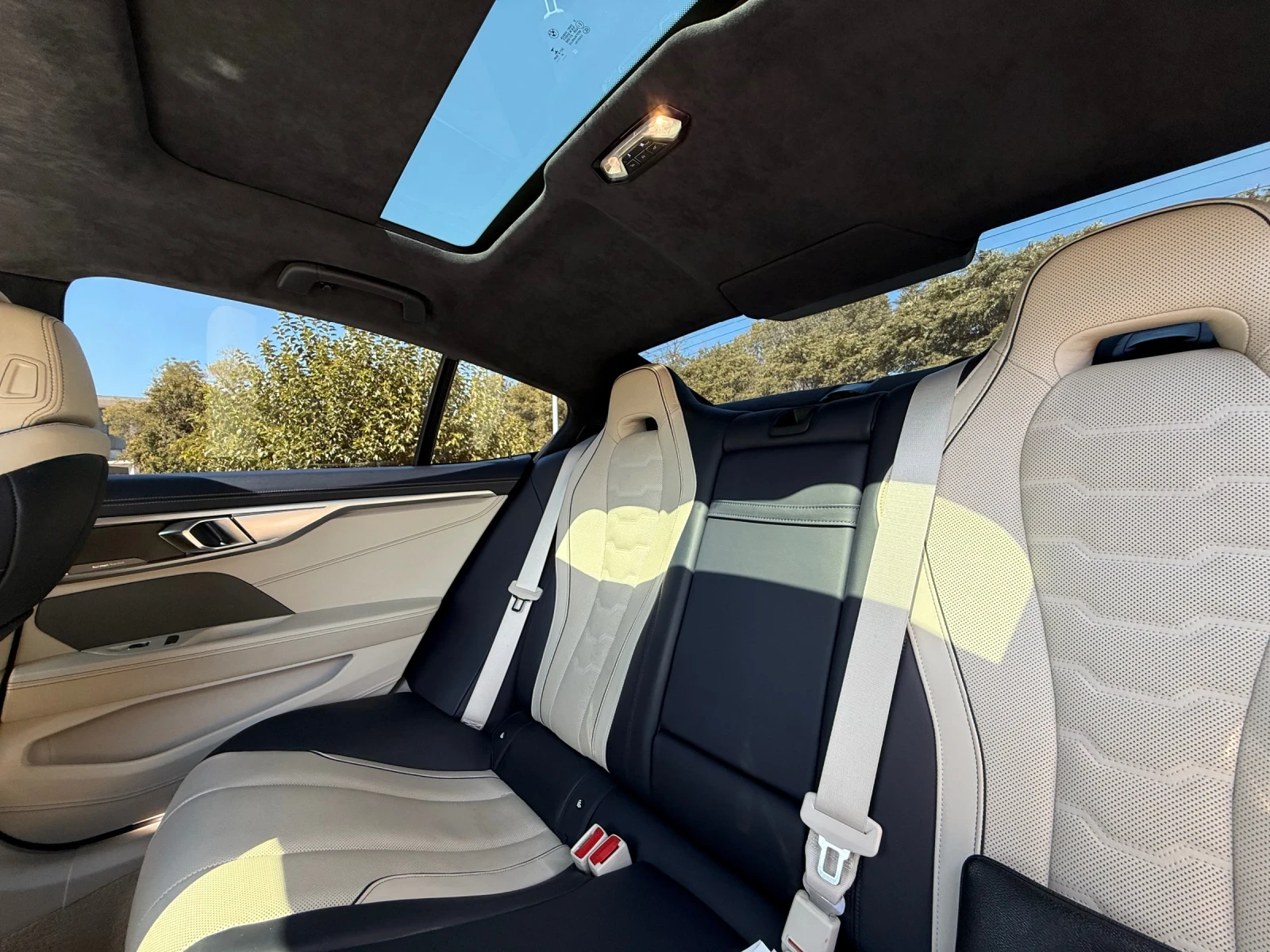 BMW 840 D M Individual / xDrive / Carboncore, снимка 16 - Автомобили и джипове - 53883668