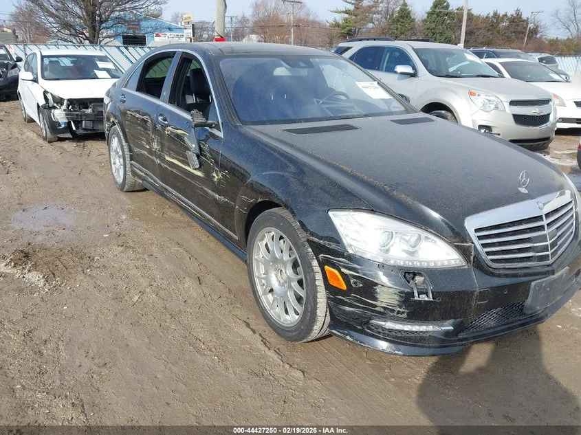 Mercedes-Benz S 550 4.6l 4Matic, снимка 6 - Автомобили и джипове - 54094592
