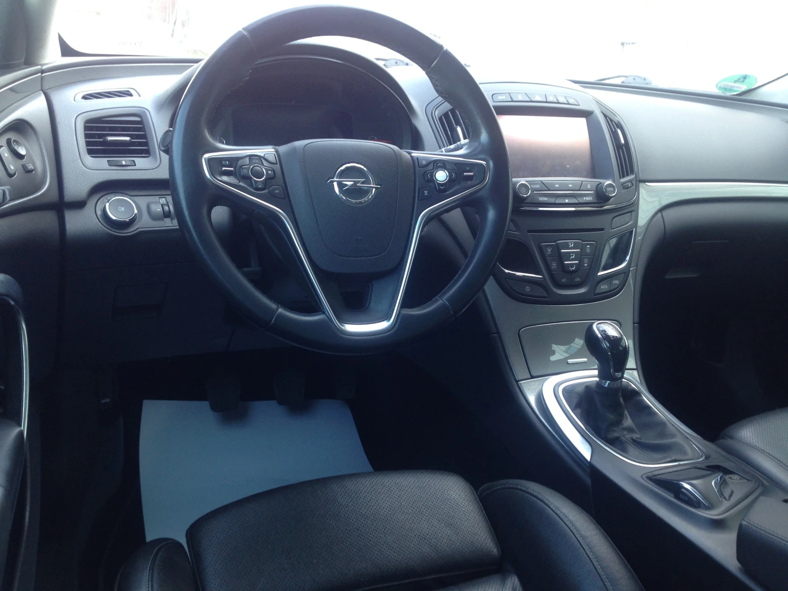 Opel Insignia 2.0D/170/FACE/FULL, снимка 14 - Автомобили и джипове - 54126106