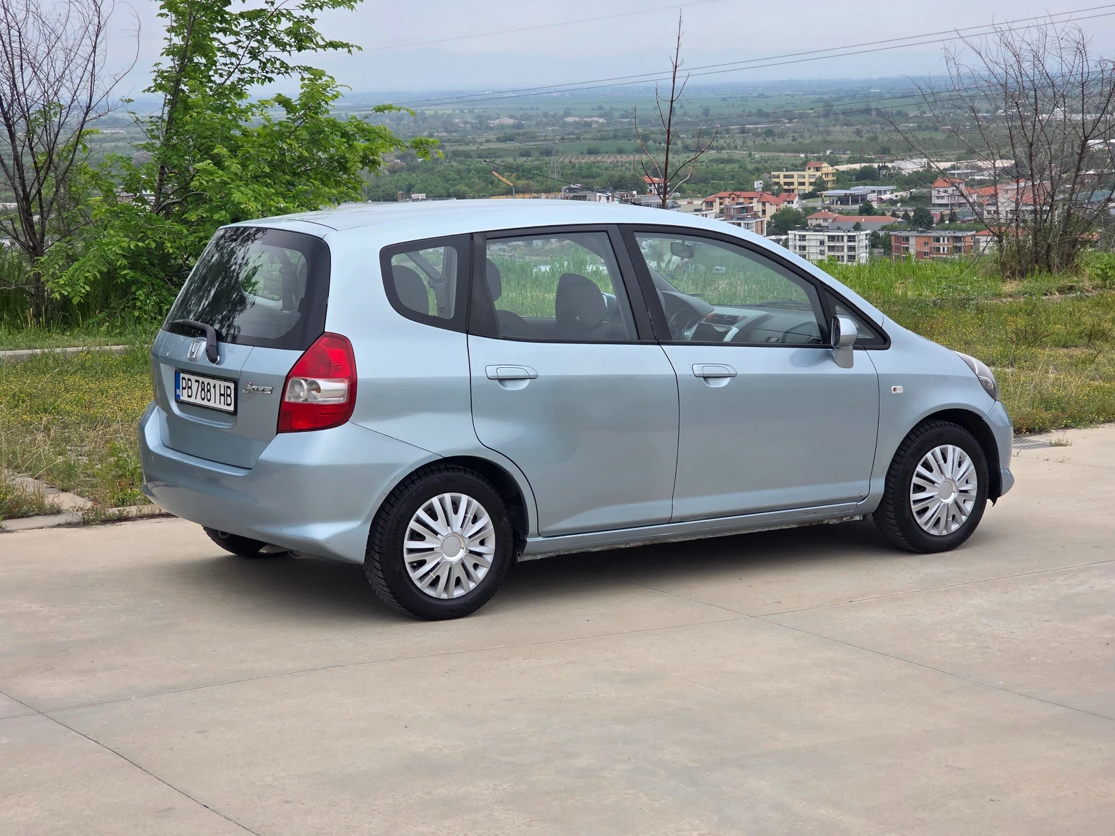 Honda Jazz 1.2i Климатик, снимка 4 - Автомобили и джипове - 54476248