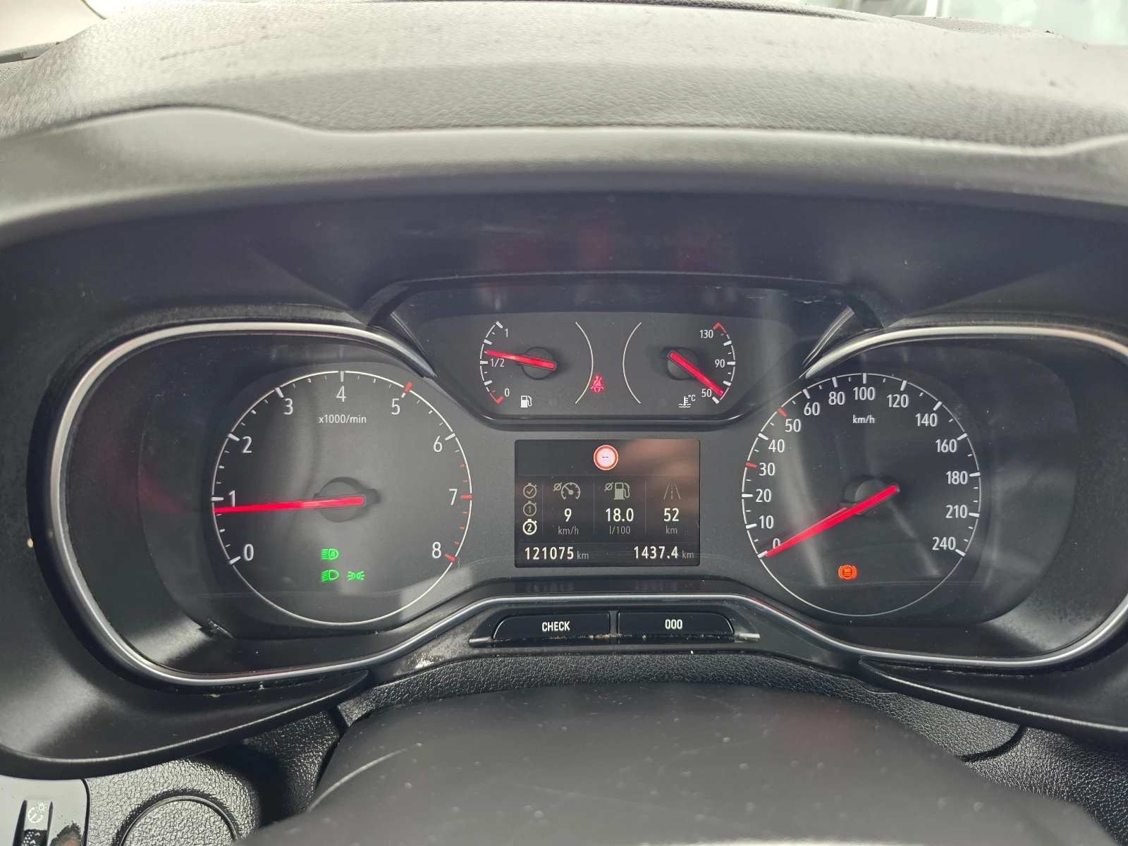 Opel Combo 1.2i-7 MESTA-Life- Turbo Edition, снимка 15 - Автомобили и джипове - 54485105