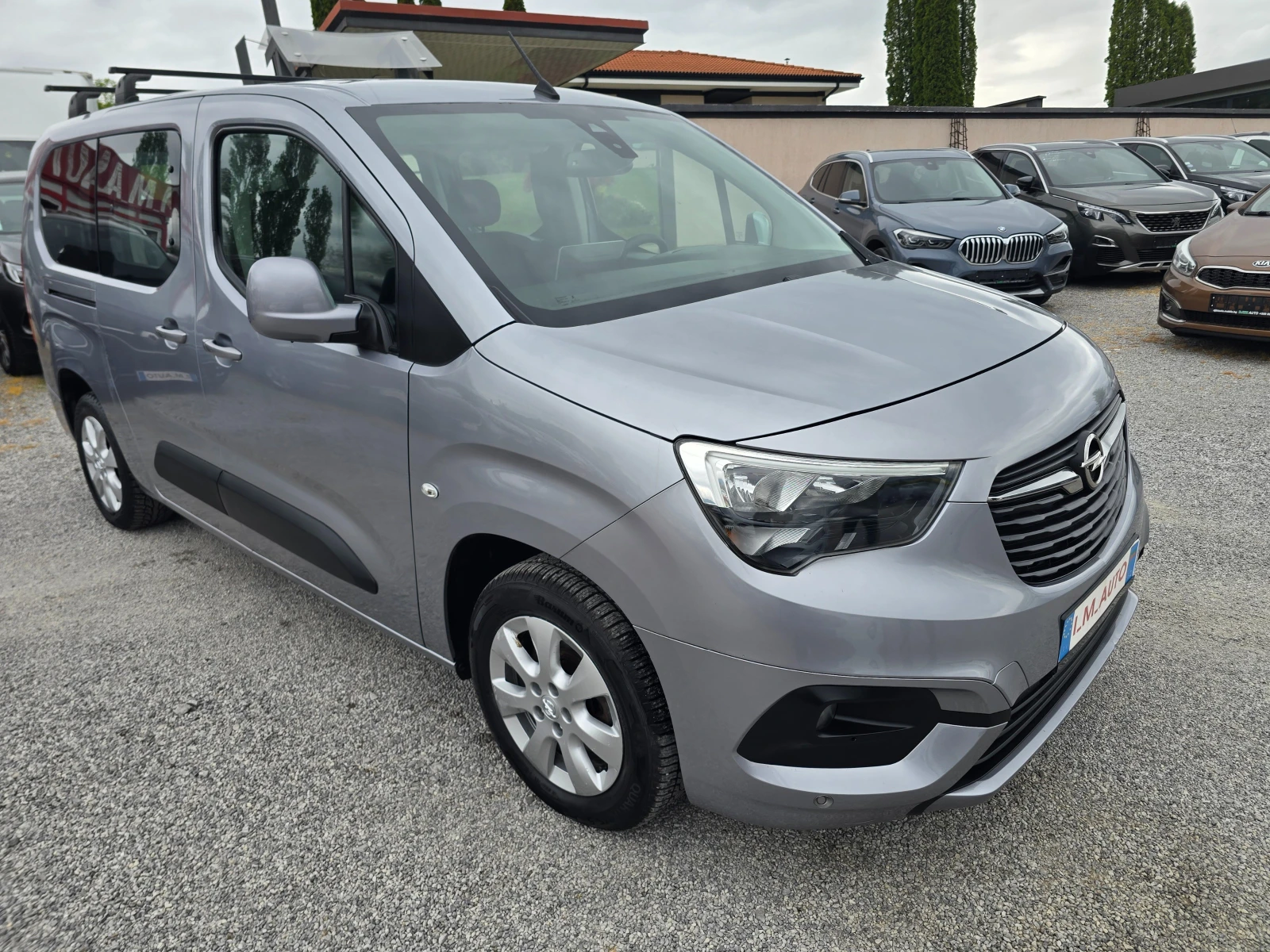 Opel Combo 1.2i-7 MESTA-Life- Turbo Edition, снимка 3 - Автомобили и джипове - 54485105