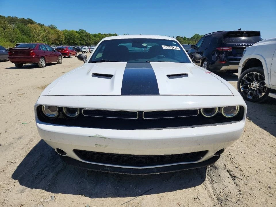Dodge Challenger, снимка 5 - Автомобили и джипове - 54657457