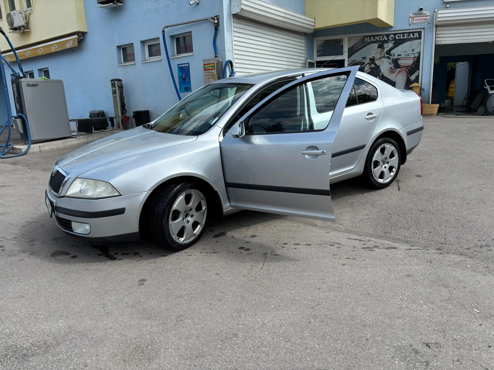 Skoda Octavia 1.9, снимка 2 - Автомобили и джипове - 54663468