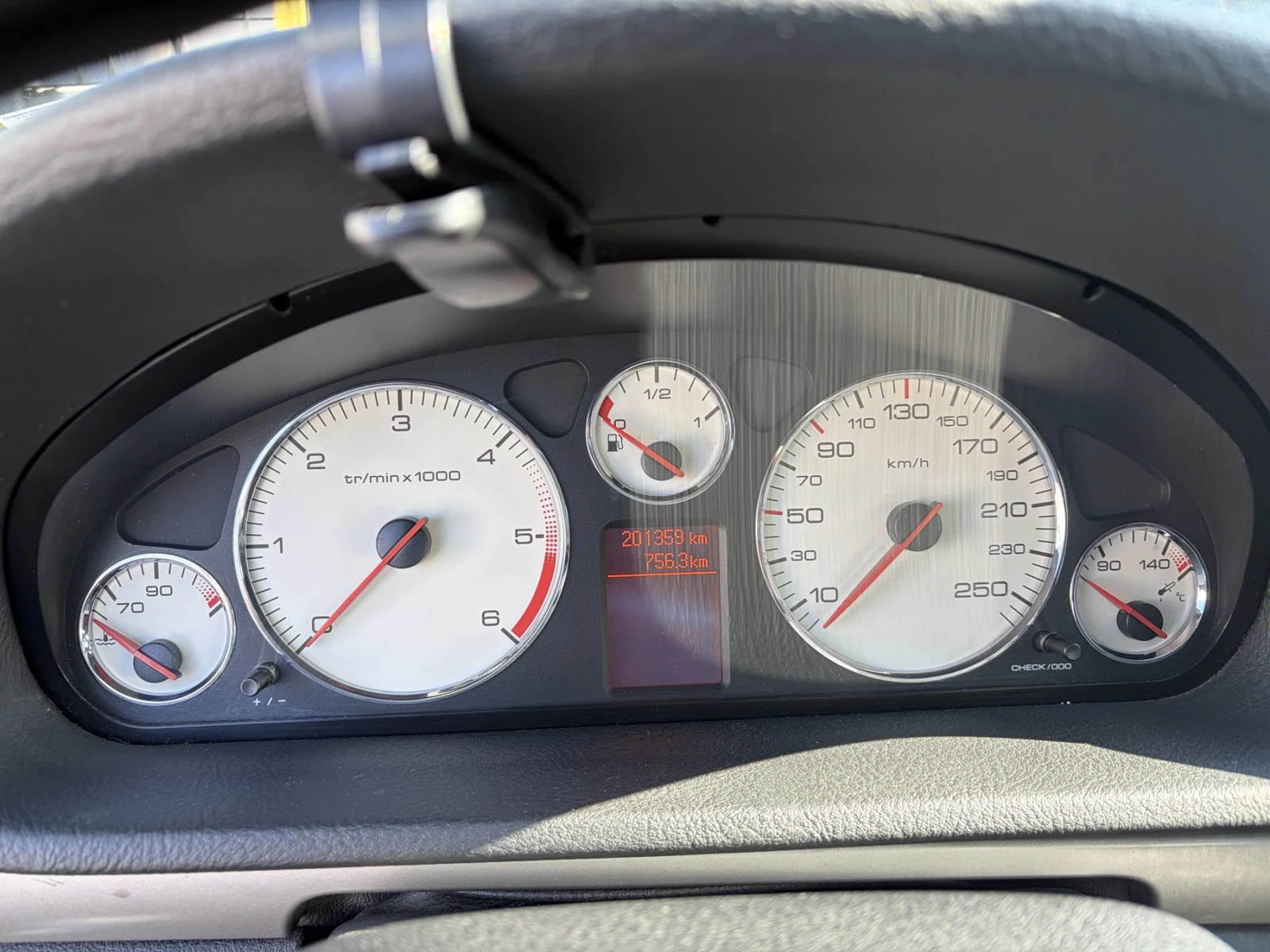 Peugeot 407 Peugeot 407 2. 0 HDI, фейслифт, 11/2009 г., снимка 10 - Автомобили и джипове - 54754980