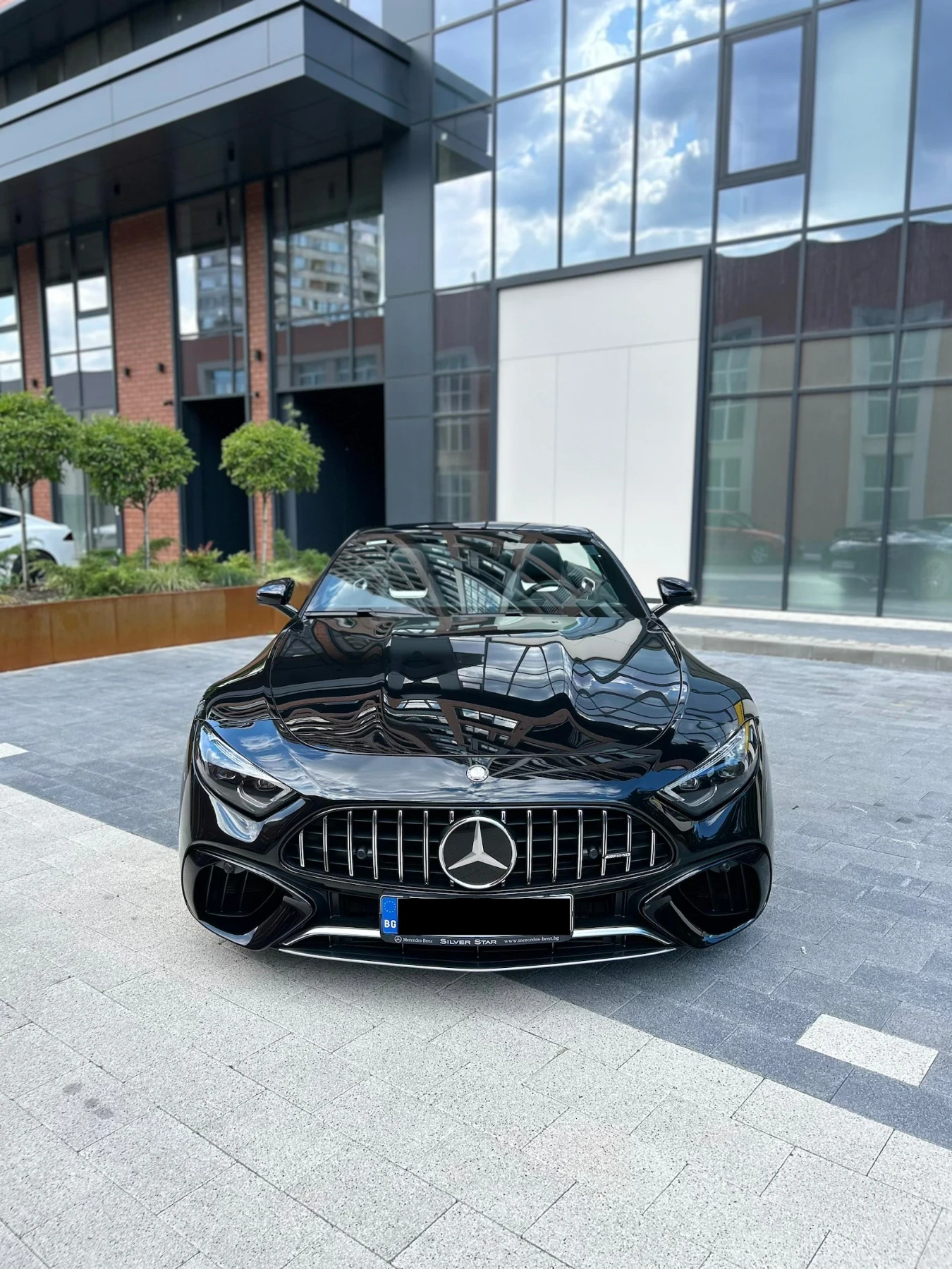 Mercedes-Benz SL 63 AMG Mercedes-AMG SL 63 4MATIC+ | 585 к.с. | 01/2023 | 