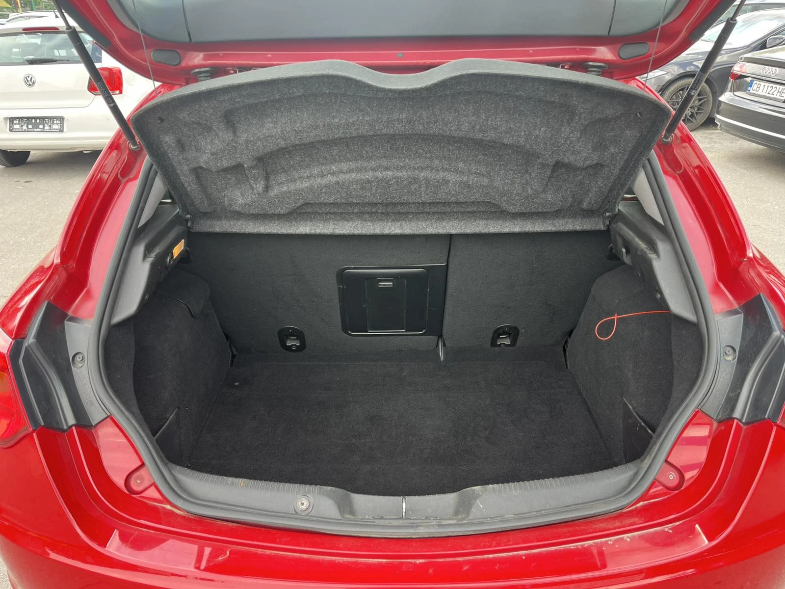 Alfa Romeo Giulietta 2.0 DISEL, снимка 17 - Автомобили и джипове - 54945539