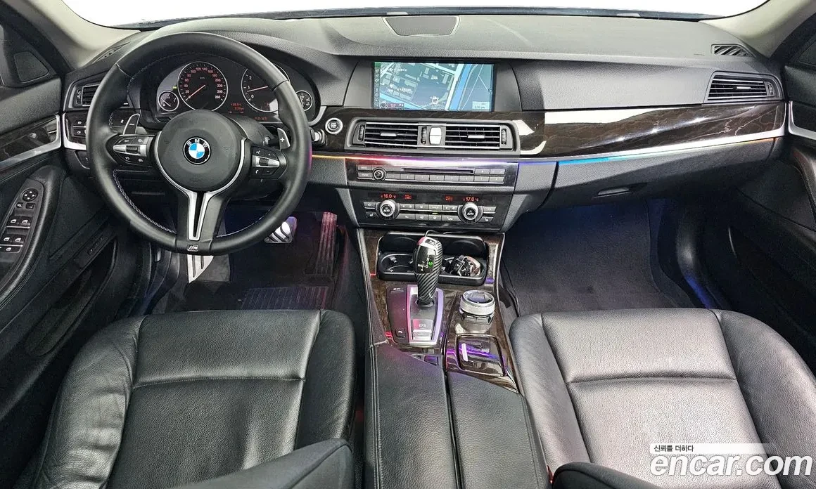 BMW 528 #УНИКАТ#HEAD UP/PANO/360CAM !FULL, снимка 7 - Автомобили и джипове - 55037456
