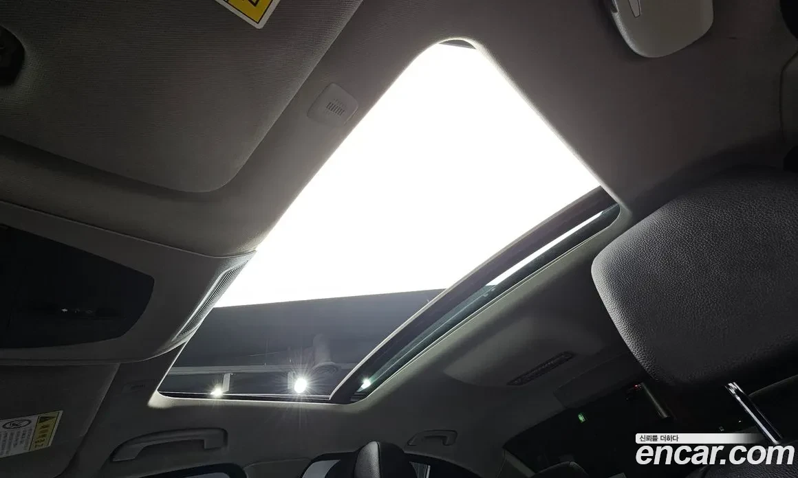 BMW 528 #УНИКАТ#HEAD UP/PANO/360CAM !FULL, снимка 14 - Автомобили и джипове - 55037456