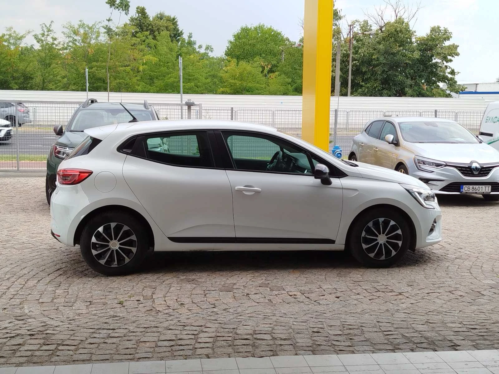 Renault Clio 1.0 TCe/ 91 к.с., снимка 4 - Автомобили и джипове - 55787363