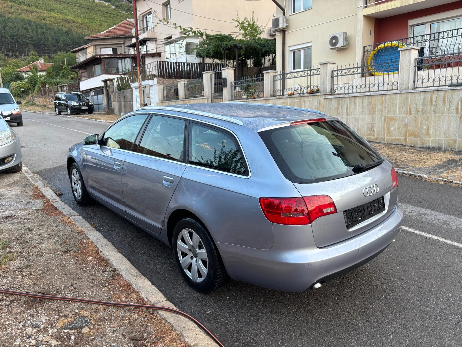 Audi A6 2.0ТДИ Автоматик, снимка 3 - Автомобили и джипове - 55838277