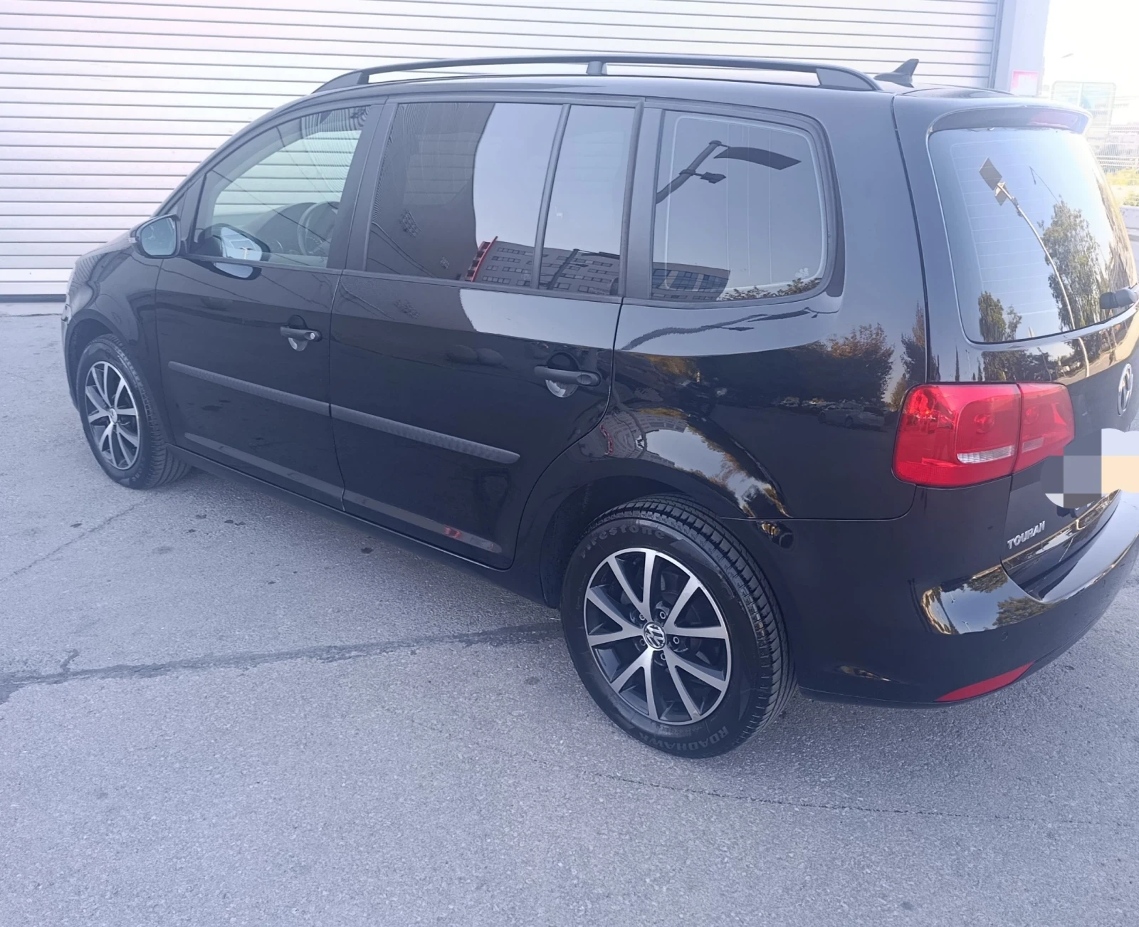 VW Touran 1.6 TDI DSG 6+ 1, снимка 5 - Автомобили и джипове - 56318786