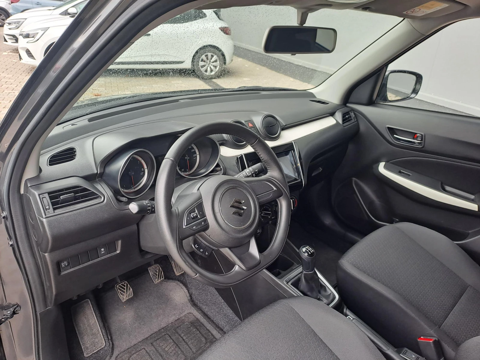 Suzuki Swift 1.2 GL+ , снимка 9 - Автомобили и джипове - 56740444