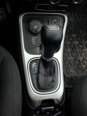 Jeep Compass - 13000 € / 25425.79 лв. - 99057589 8