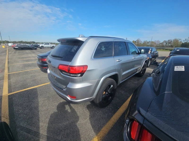 Jeep Grand cherokee Altitude Edition* 4x4* Keyless* Camera, снимка 4 - Автомобили и джипове - 48340541