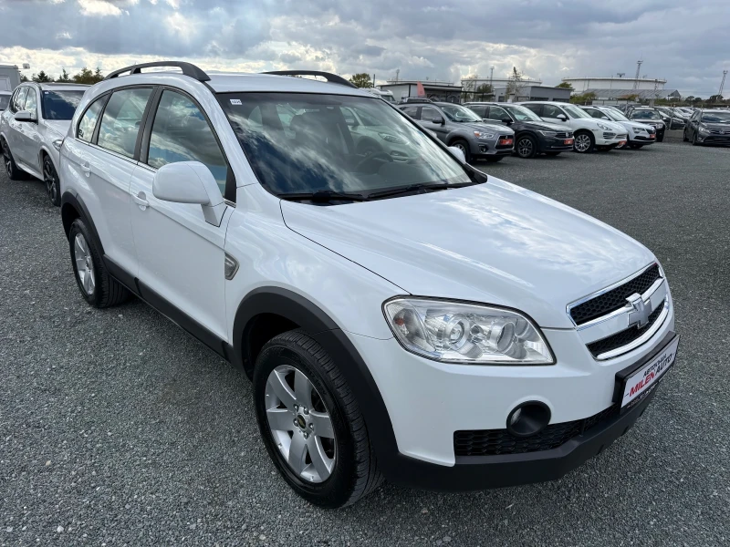 Chevrolet Captiva (KATO НОВА)^(7-МЕСТЕН), снимка 3 - Автомобили и джипове - 51909974