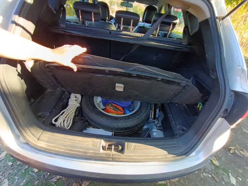 Hyundai IX35, снимка 6 - Автомобили и джипове - 52839872