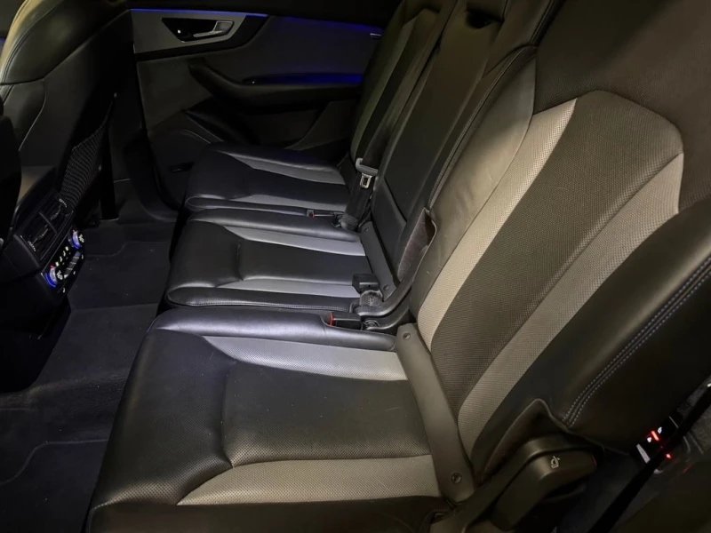 Audi Q7 * quattro 4dr 3.0T Technik * CARFAX * БЕЗ ПЪРВОНАЧ, снимка 10 - Автомобили и джипове - 52998093