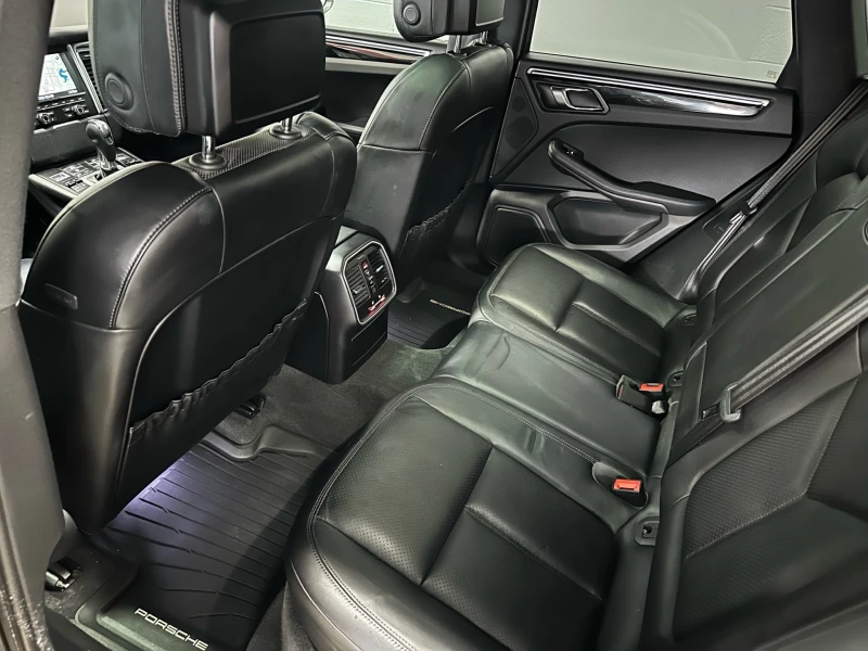 Porsche Macan S* ADAPTIVE* PANO* 20" SPYDER* 2КЛЮЧА* ПЕРФЕКТ, снимка 15 - Автомобили и джипове - 53058072