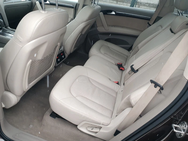 Audi Q7, снимка 11 - Автомобили и джипове - 53177269