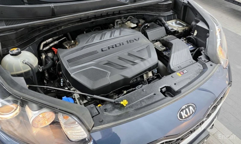 Kia Sportage, снимка 6 - Автомобили и джипове - 53233384