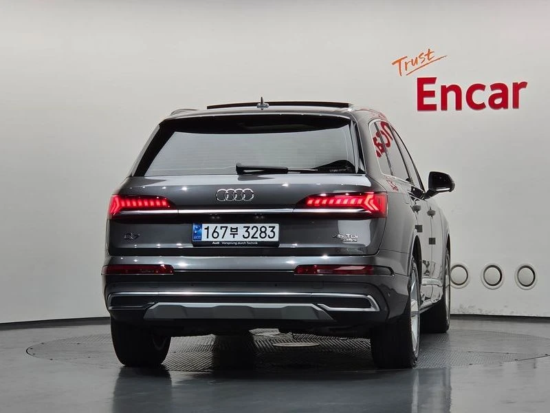Audi Q7 3.0 DHX Automatic, снимка 4 - Автомобили и джипове - 55462904