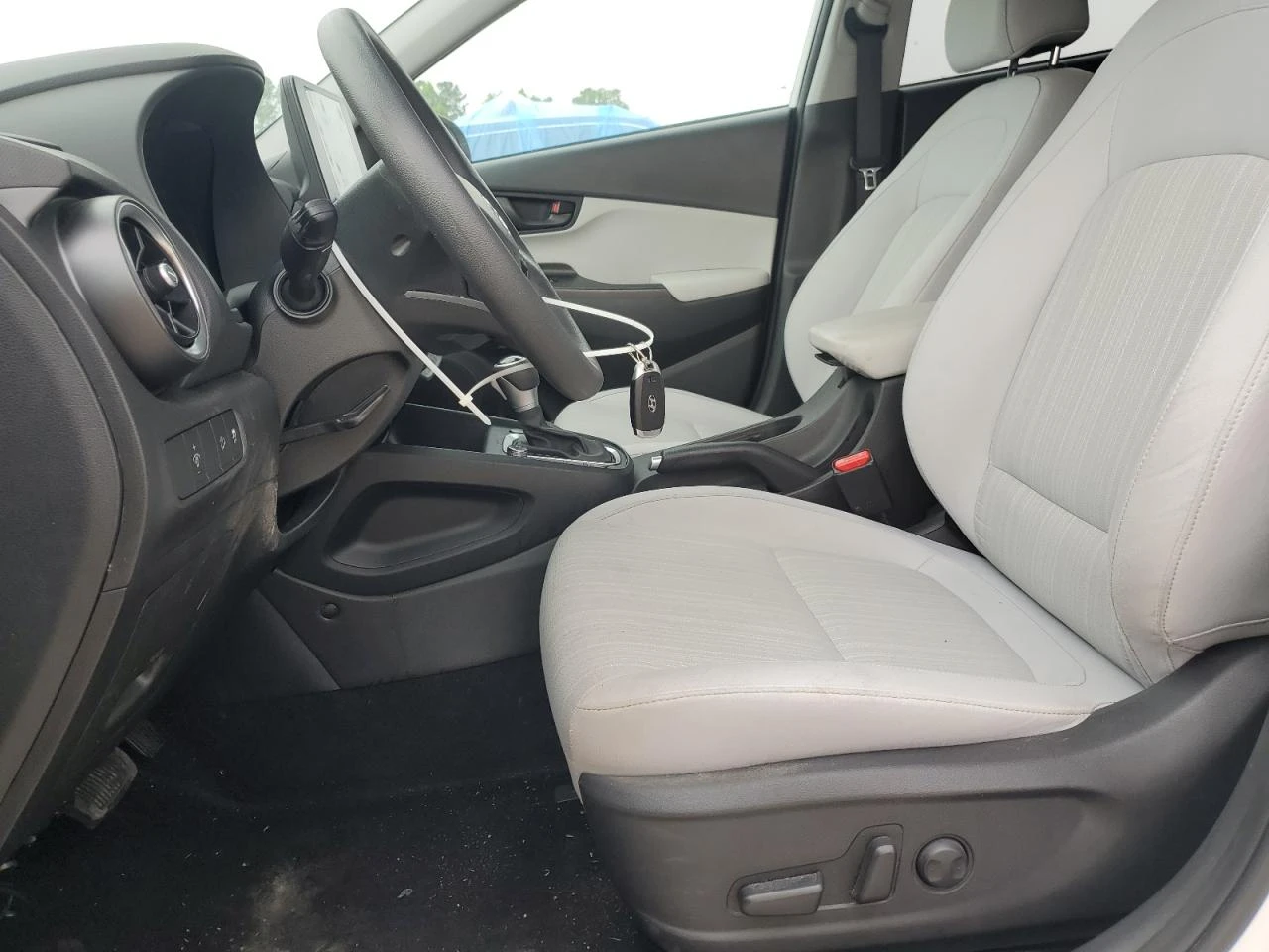 Hyundai Kona SEL - изображение 7