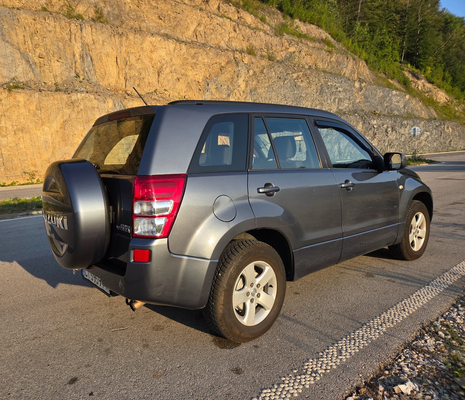 Suzuki Grand vitara  - изображение 6