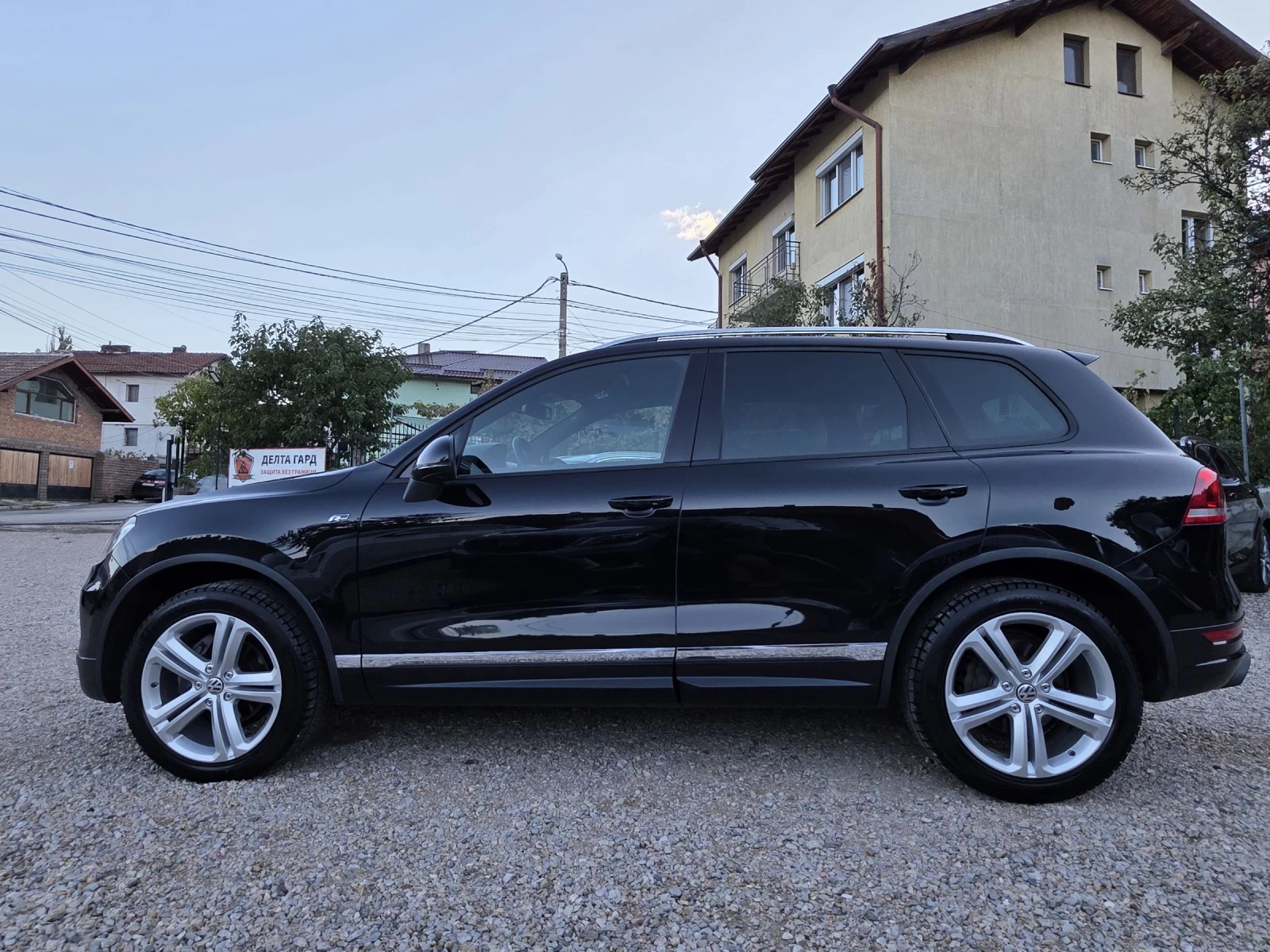 VW Touareg R LINE= ПАНО= ДИСТРОНИК - изображение 4