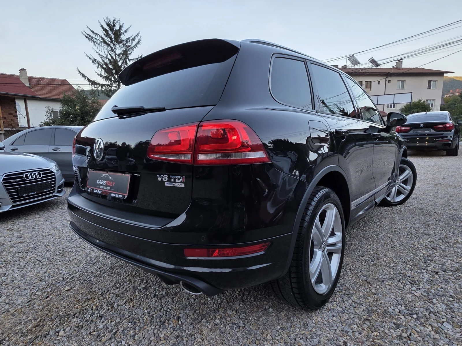 VW Touareg R LINE= ПАНО= ДИСТРОНИК - изображение 7
