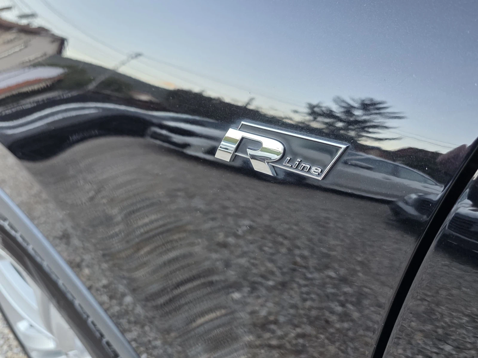 VW Touareg R LINE= ПАНО= ДИСТРОНИК - изображение 9