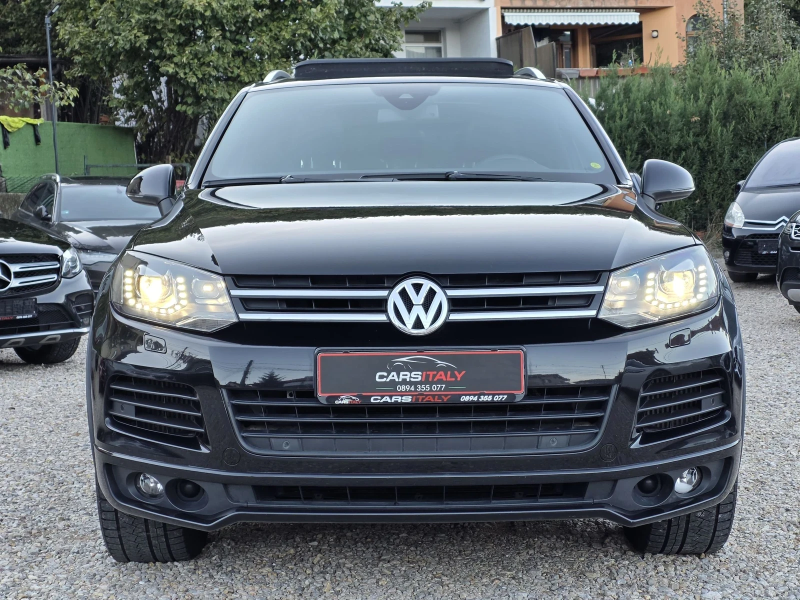 VW Touareg R LINE= ПАНО= ДИСТРОНИК - изображение 2